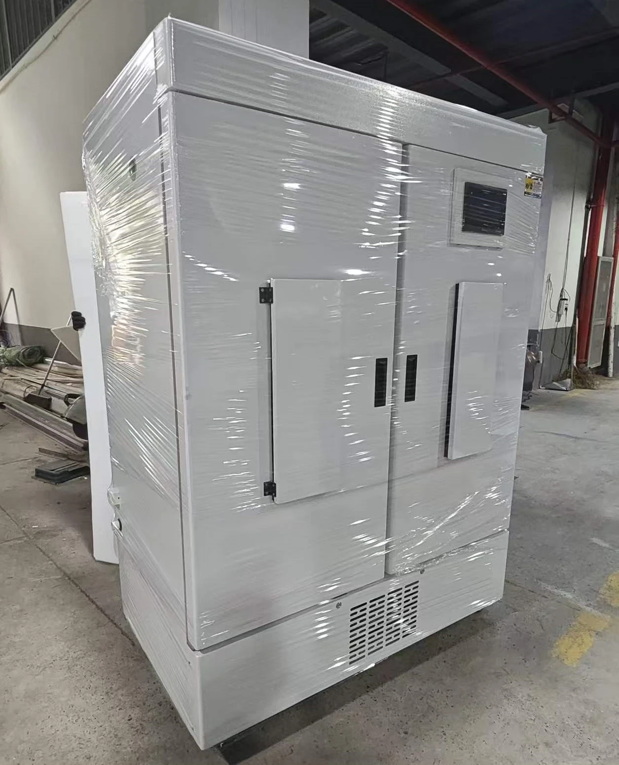 Plant Growth Chamber ready to ship Plant Growth Chamber ready to ship