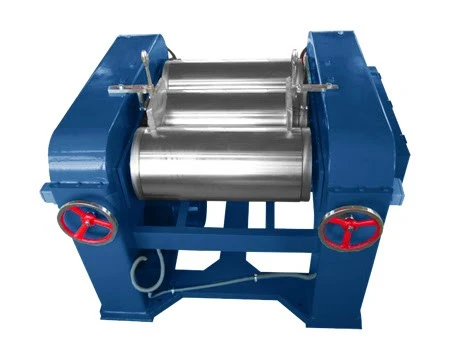 Triple Roll Mill Machine